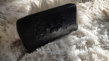 Load image into Gallery viewer, Black Artificial Leather Crocodile Alligator Print Wallet
