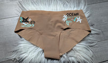 Load image into Gallery viewer, Ocean Drip &amp; Salt Life Hibiscus &amp; Starfish Panties XL
