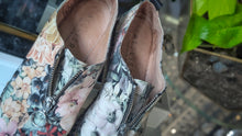 Load image into Gallery viewer, Ateliers Floral Rope Espadrilles Jute Sole Shoes sz38(7)
