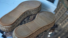 Load image into Gallery viewer, Ateliers Floral Rope Espadrilles Jute Sole Shoes sz38(7)
