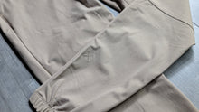 Load image into Gallery viewer, CUTS Tan Coast Jogger Pants MD NWT
