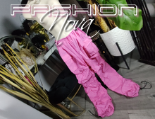 Load image into Gallery viewer, Fashion Nova Pink &quot;High Stakes&quot; Parachute Cargo Pants LG NWT
