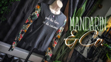 Load image into Gallery viewer, Mandarin &amp; Co. Floral Hawaiian Beach Top XS
