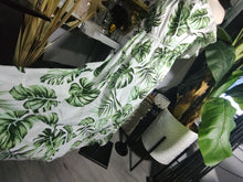 Load image into Gallery viewer, CUPSHE Strapless Ruffle Tropical Monstera Plant Dress MD
