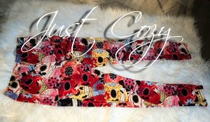 Just Cozy Sugar Skull Leggings LG