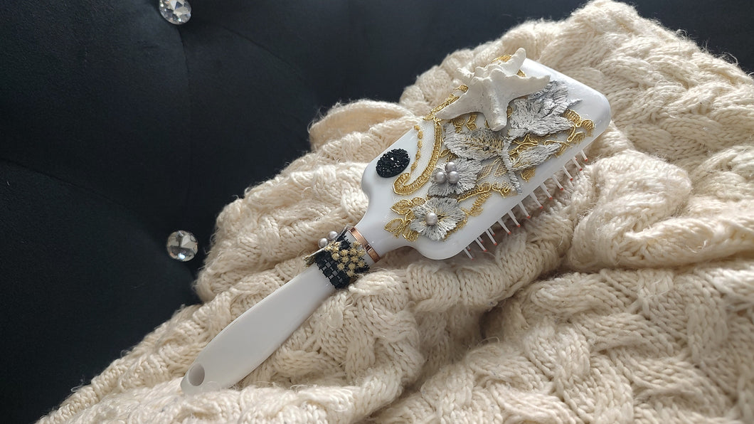 Custom Made Lace & Starfish Seashell Hair Brush