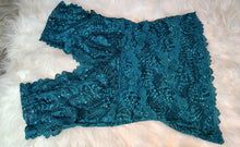 Load image into Gallery viewer, Le Chateau Metallic Blue Lace Top LG-XL
