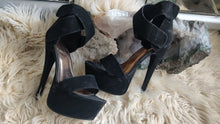 Load image into Gallery viewer, Anne Michelle Black Velour Velcro Strap High Heel Pumps Sz7.5
