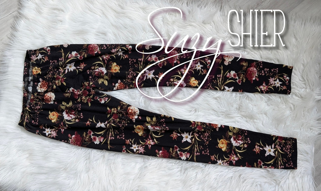 Suzy Shier Black Floral Leggings MD-LG