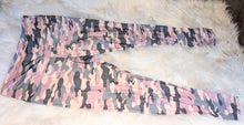 Load image into Gallery viewer, Pink &amp; Grey Camouflage Camo Activewear Leggings LG
