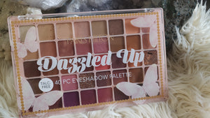 Paris Hilton Dazzled Up 40pc Eyeshadow Palette NEW