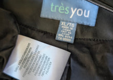 Load image into Gallery viewer, Tres You Black Sleek &amp; Slimming Pu Leather Jacket XL
