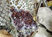 Load image into Gallery viewer, 6&quot; Rare A-grade Thunder Bay Amethyst Auralite23 Crystal
