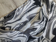 Load image into Gallery viewer, Infinite Performance Deco Swirl Leggings XL
