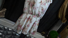 Load image into Gallery viewer, Emi &amp; Joe Floral Rose Surplice Blouse MD
