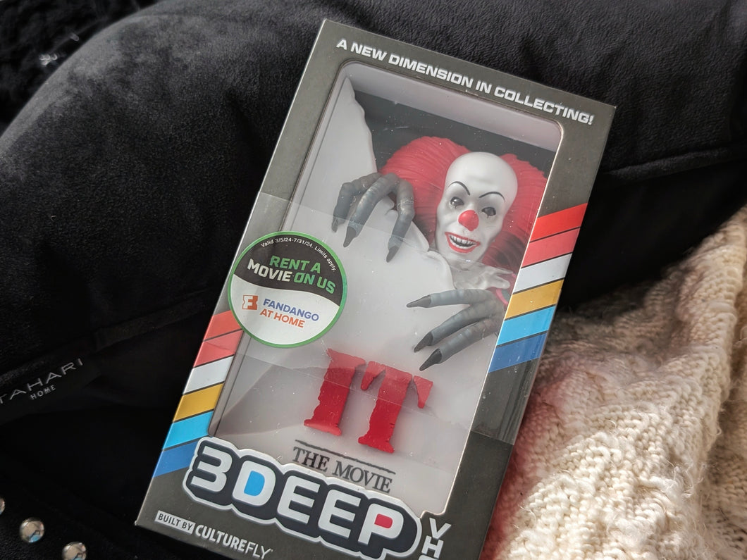 3DEEP Pennywise VHS Display Case Collectible