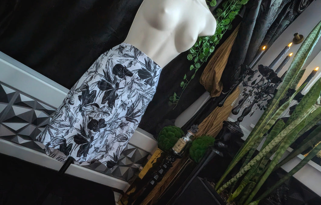 Lily Morgan Black & White Tropical Flower Midi Skirt XL