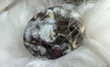 Load image into Gallery viewer, Druzy Red Garnet Quartz Palmstone
