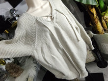 Load image into Gallery viewer, Rue+ Beige Pullover Laced Bust Sweater 4X
