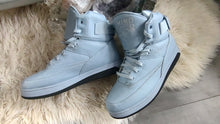 Load image into Gallery viewer, RARE Men&#39;s Euro Baby Blue Fog Lunar Rock Patrick Ewing 33 Shoes Sneakers Sz13
