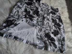 Lily Morgan Black & White Tropical Flower Midi Skirt XL