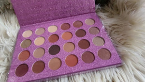 Nicole Miller Blushing Nudes Eyeshadow Palette