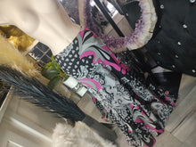 Load image into Gallery viewer, CATO Pink &amp; Black Retro Filigree Godet Maxi Skirt 2XL
