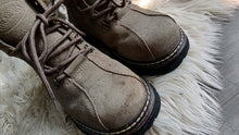 Load image into Gallery viewer, Women&#39;s Backroads Sherpa Lined Suede Hiking Boots Sz8
