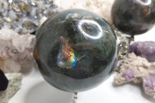 Load image into Gallery viewer, Labradorite Flash Sphere with Stand
