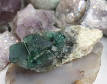 Load image into Gallery viewer, 4&quot; Green Fluorite Crystal Cluster
