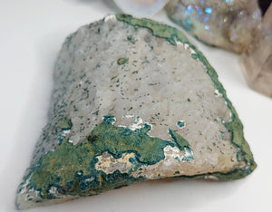 Amethyst Quartz Crystal Geode
