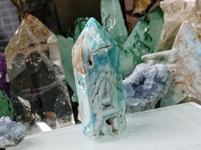 Load image into Gallery viewer, Caribbean Calcite Crystal Pillar Tower
