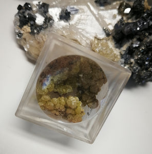 Botryoidal Mimetite Specimens in Magnifying Cube 